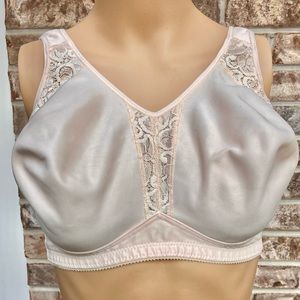 Cream/Off White Unlined 38DD Bra